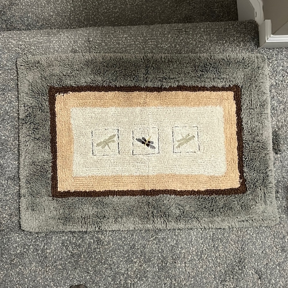 Dragonfly bathroom rugs